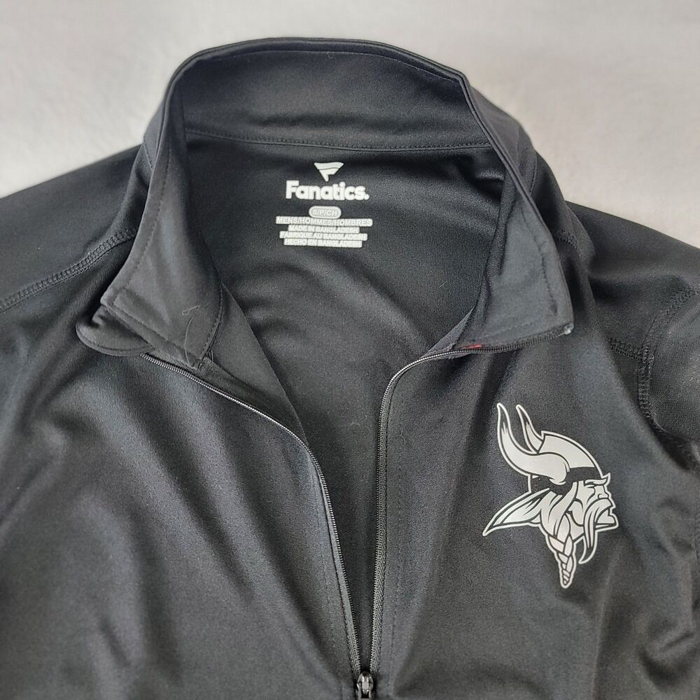Fanatics Minnesota Vikings 1/4 Zip Pull Over Size Small Color Black